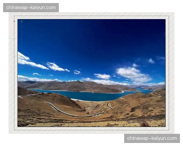 高温高湿气候贯穿整个赛期，补水暂停规则或成扭转战局关键